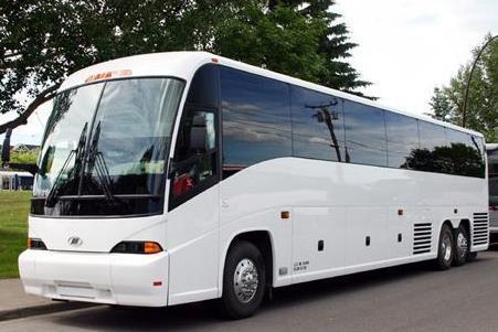 Charter Bus Lincoln, NE